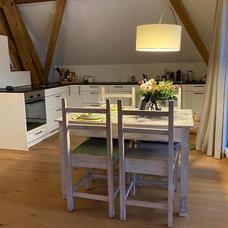 Ferienwohnung Burg Муртен Экстерьер фото